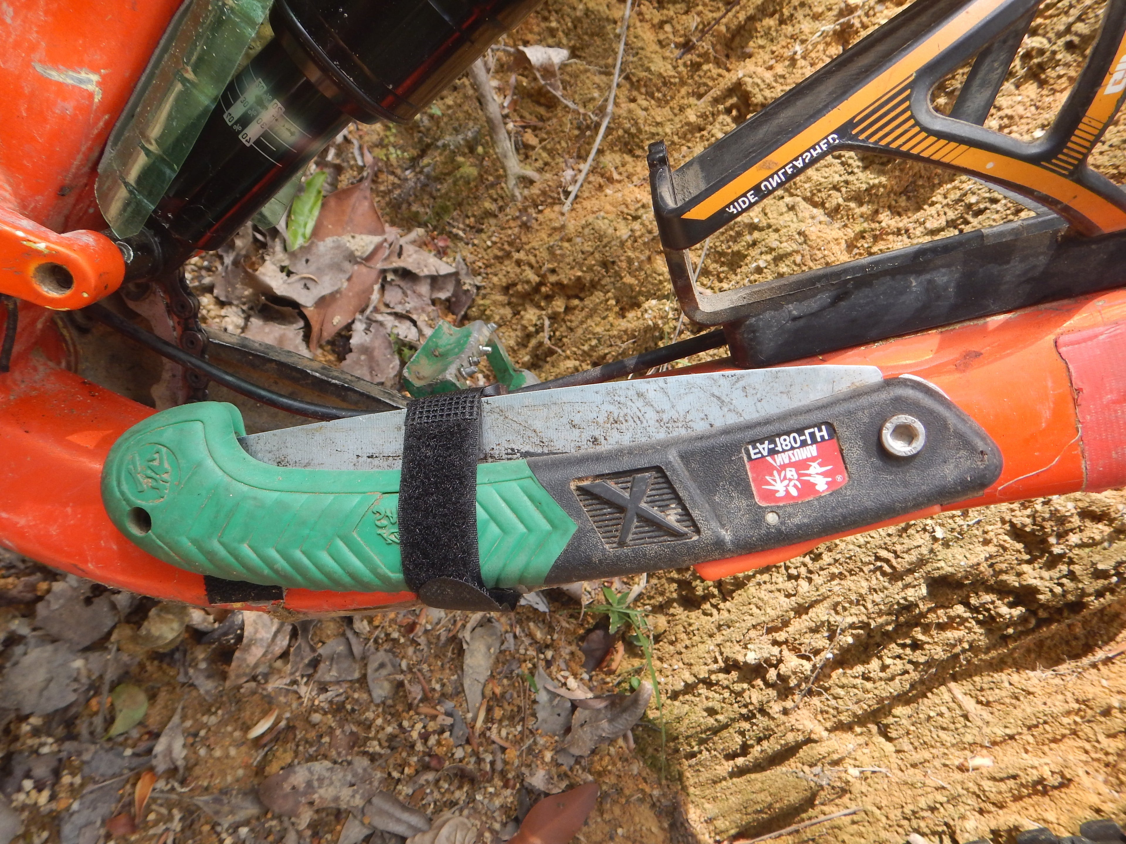 TRAILSAW carry a folding saw